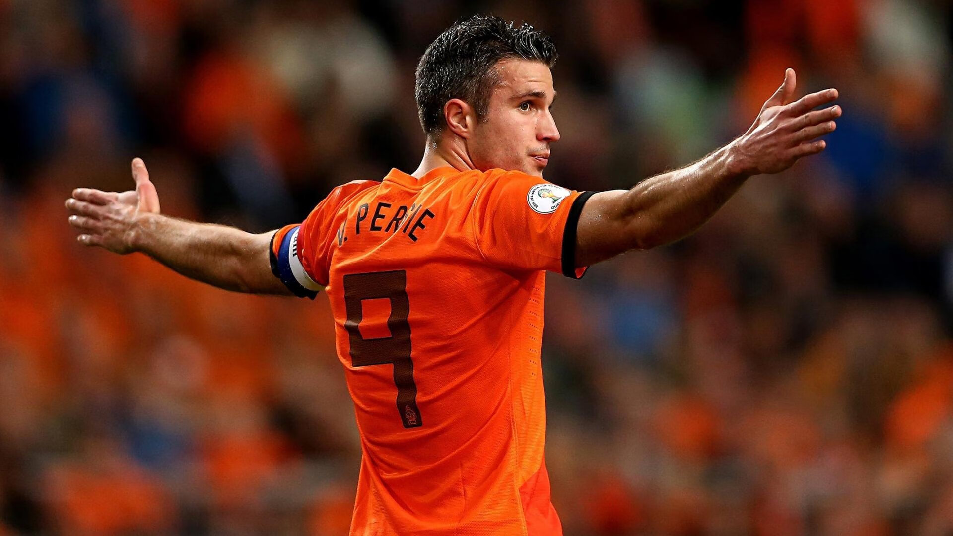 德甲比赛节奏加快，精彩反击体现战术多样，德甲打法特点